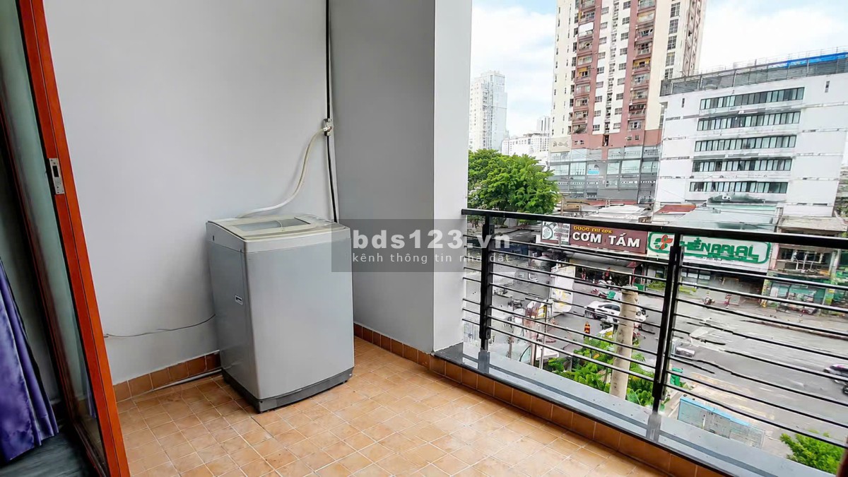 Cho thuê căn hộ có ban công SIÊU ĐẸP Tại Ung Văn Khiêm, Gần…