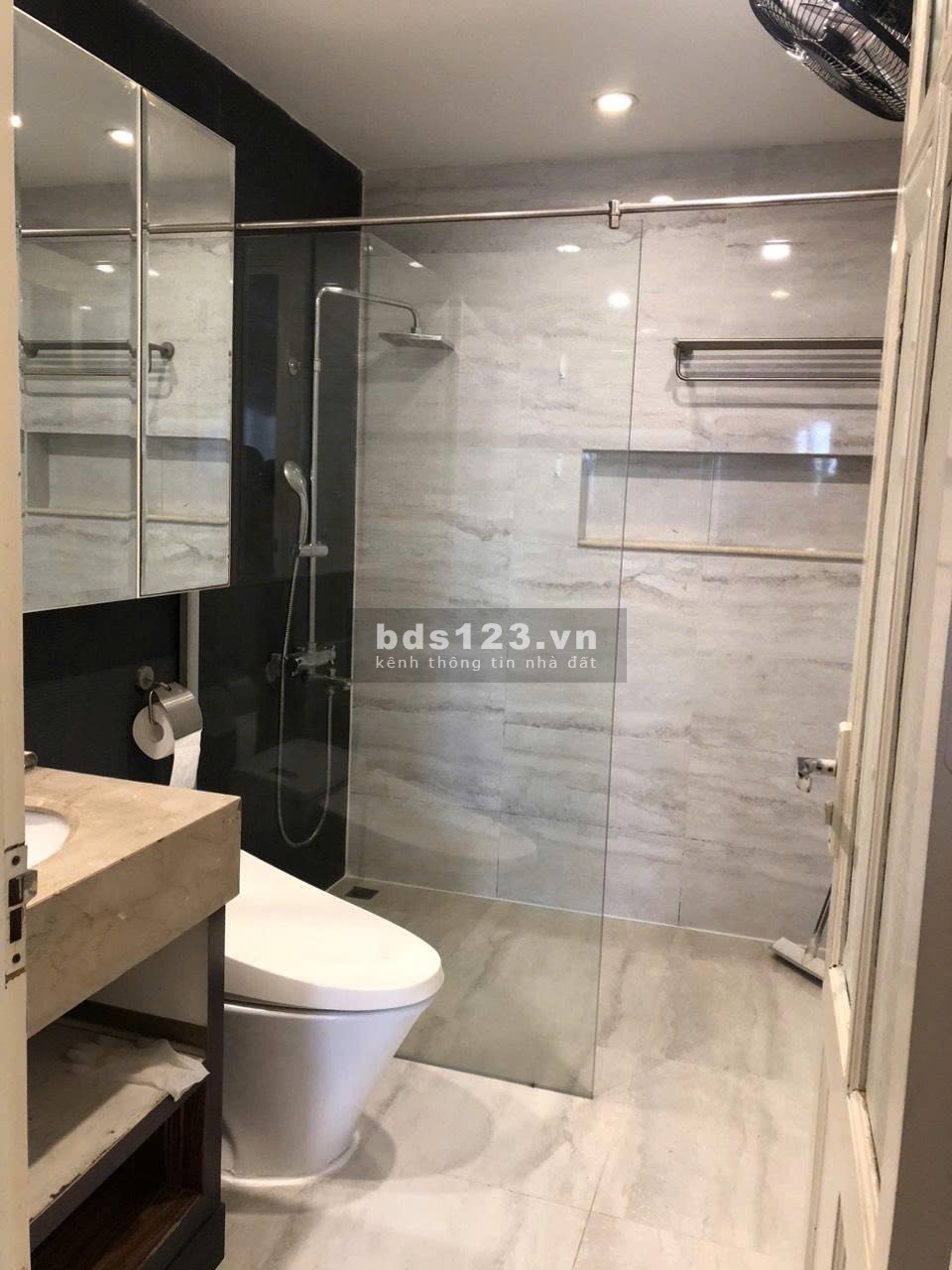 Bán căn hộ 2PN Hapulico Complex 17T4 Thanh Xuân – DT 86m2, Ban công…