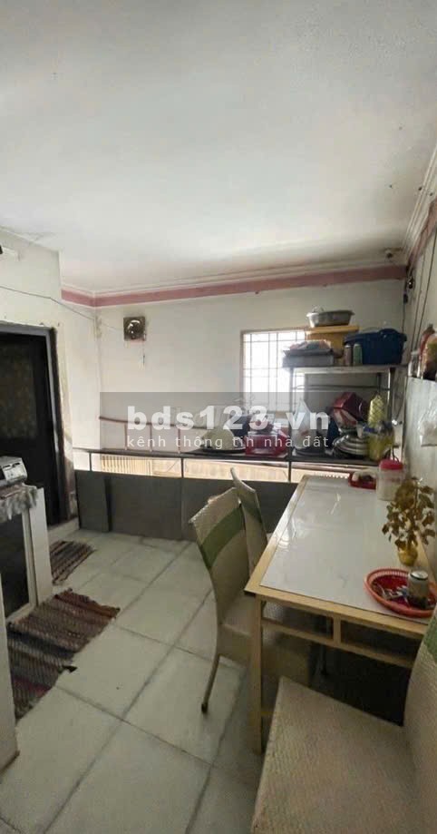 Bán nhà mặt tiền Trường Chinh ngay cầu Tham Lương Q12
