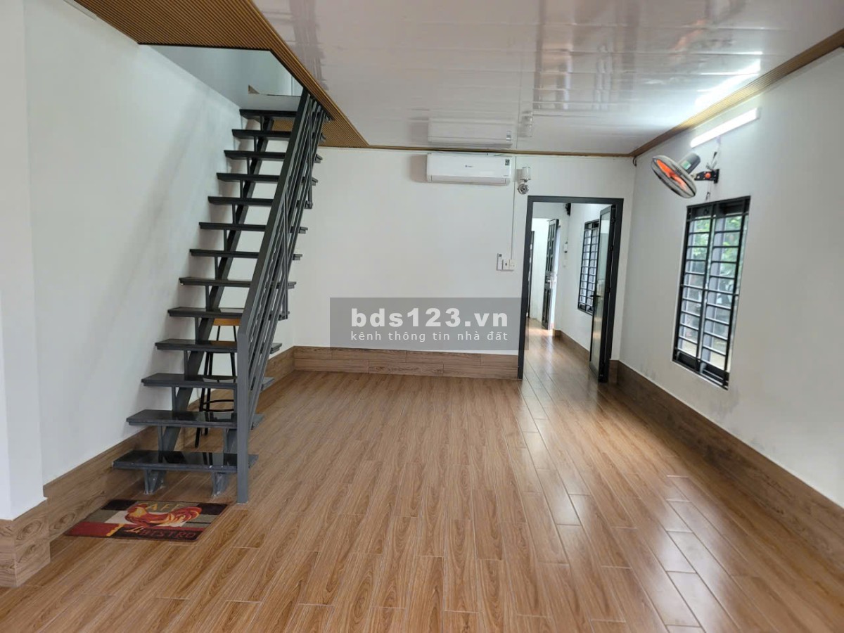 Bán nhà Mặt Tiền 215 Thích Thiện Hoà, Xã Lê Minh Xuân Huyện…