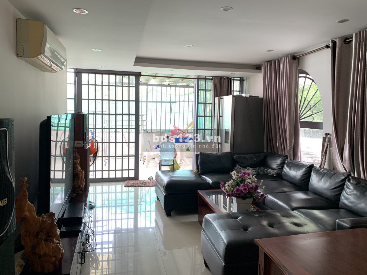 Bán nhà căn góc 2 MT đường số 23 và 26, KDC Vạn Phát Hưng, Phú Xuân, Nhà Bè, HCM