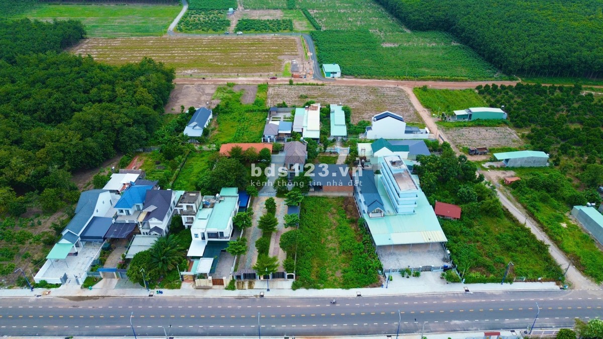 Bán gấp lô đất sát KCN Becamex Bình Phước, kế bên TTHC Chơn Thành