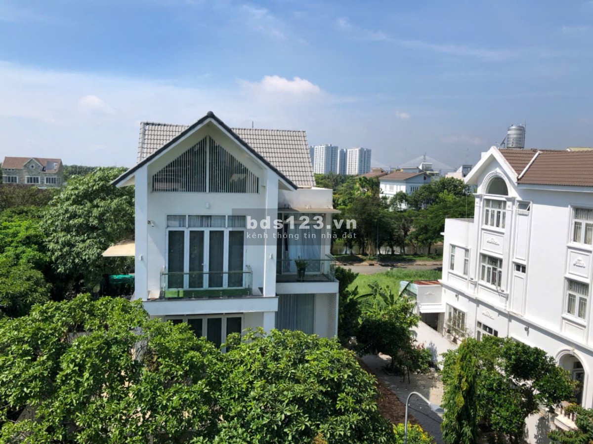 Bán căn biệt thự lô góc 10x20 đường 23 KDC Phú Xuân Vạn Phát Hưng, Nhà Bè, Tp.HCM