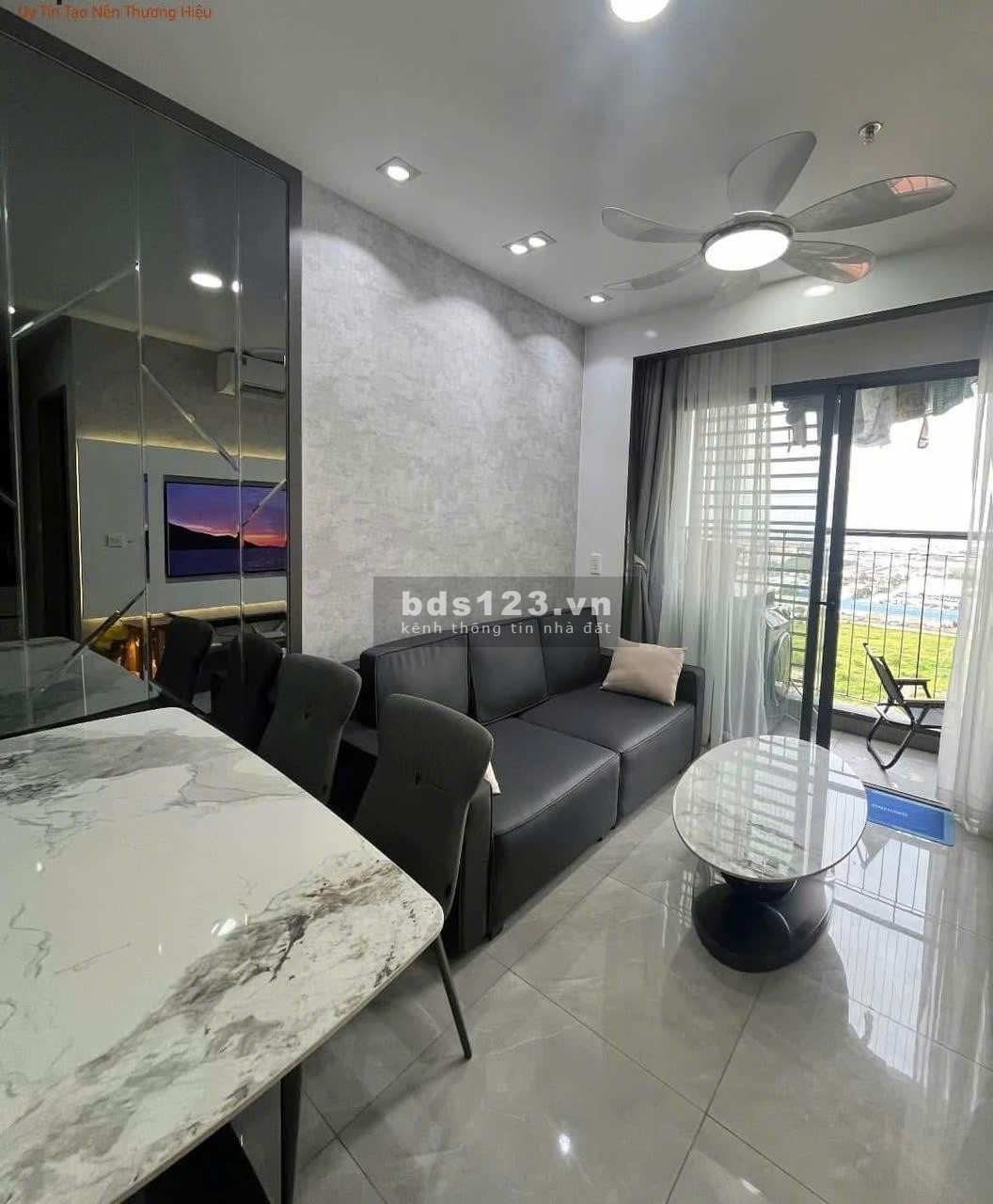 Cho thuê căn hộ 2PN, 2WC, 60m2 giá tốt tại Legacy Prime, Thuận…