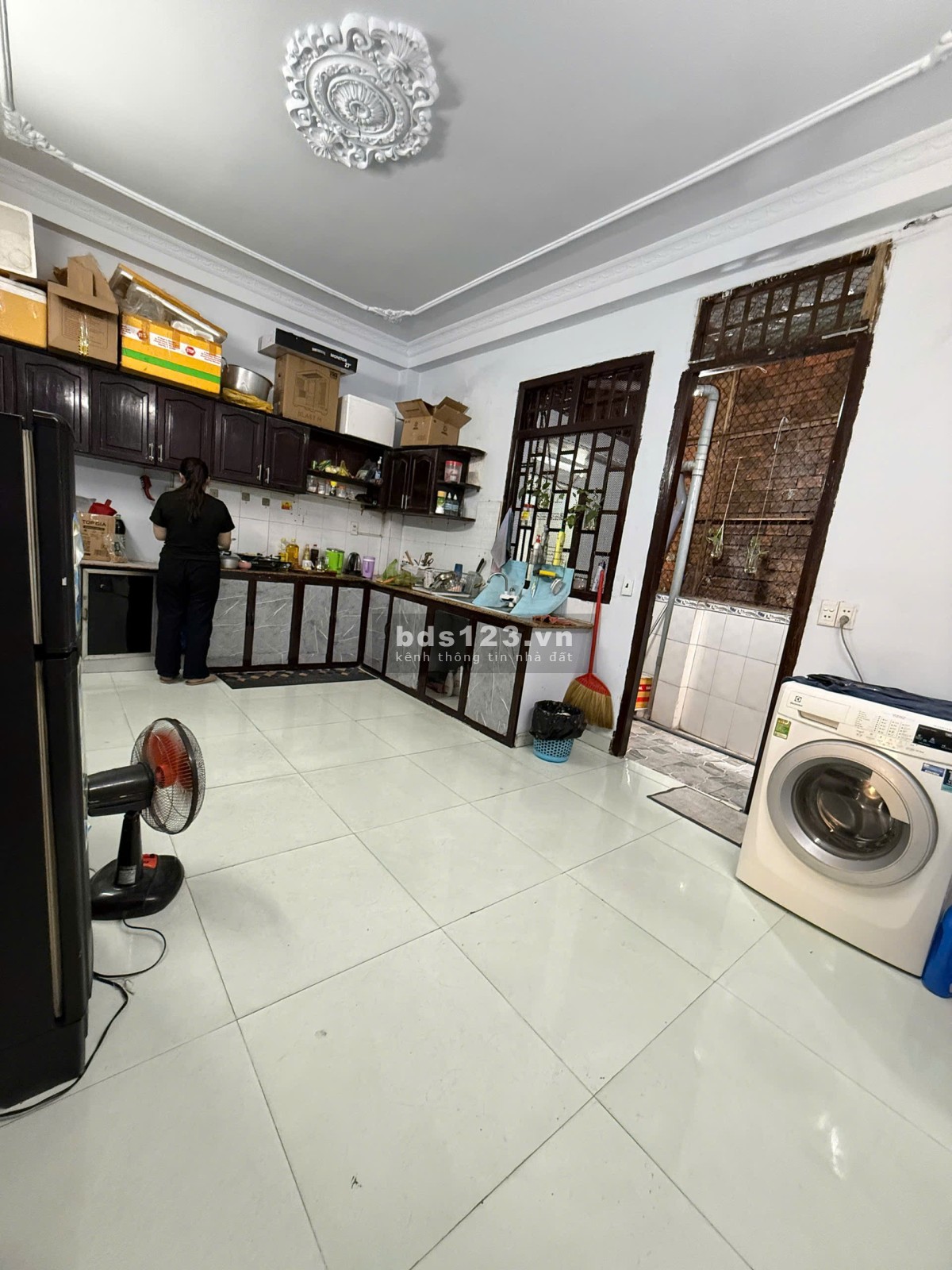 TÌM BẠN NỮ Ở GHÉP CHUNG PHÒNG-PHAN VĂN HỚN Q12