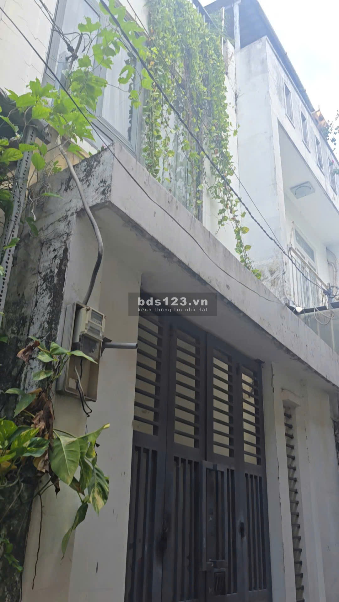 Nhà gần Metro Bình Thái, 3 tầng 3PN 4WC, 49m2 chỉ 4.9 đồng