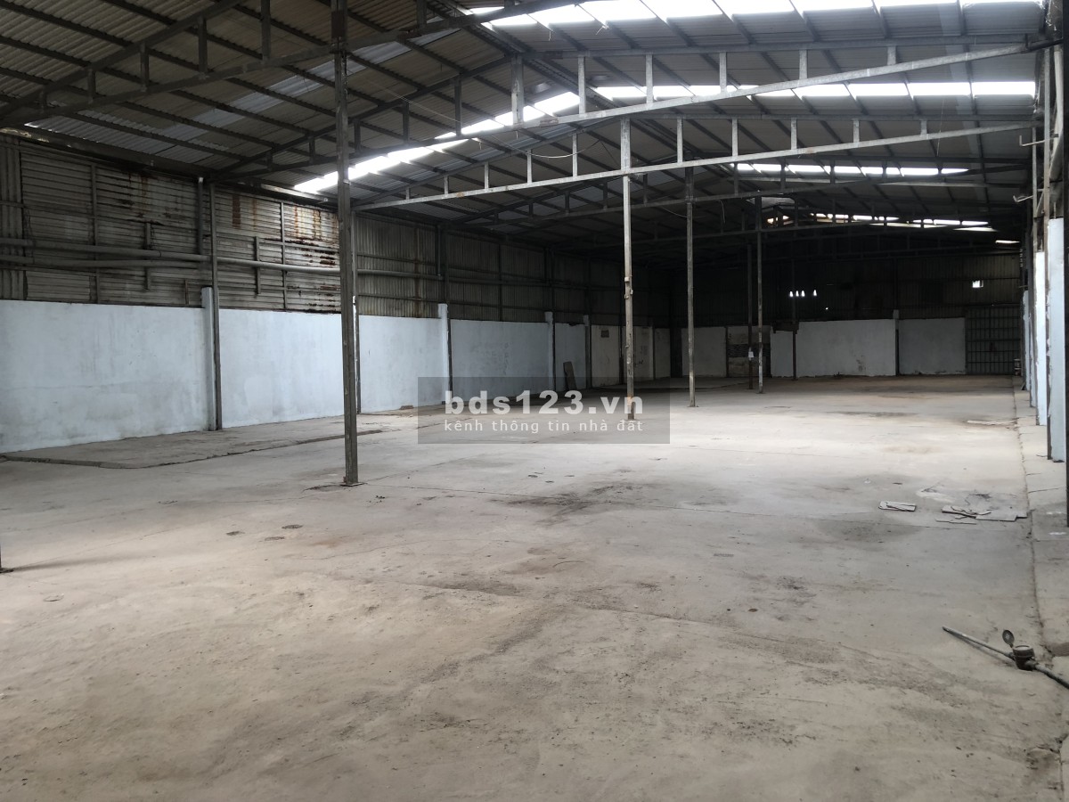 Cho thuê kho xưởng 650m2 Thạnh Lộc Quận 12
