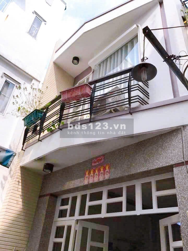Chính chủ bán nhà 1 trệt 1 lầu đầy đủ nội thất – trung…