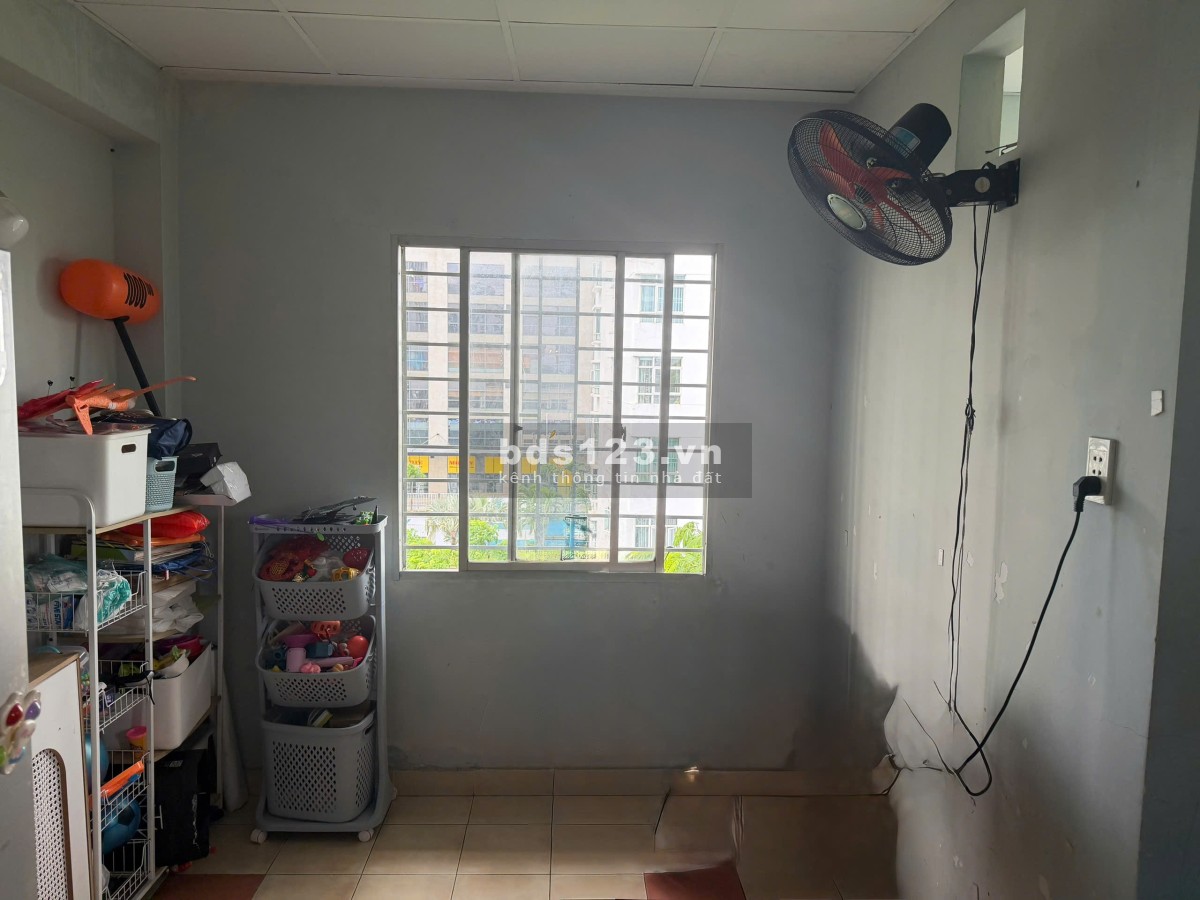 Bán căn góc căn hộ 120m2 tầng cao 3PN 2WC Quận 8