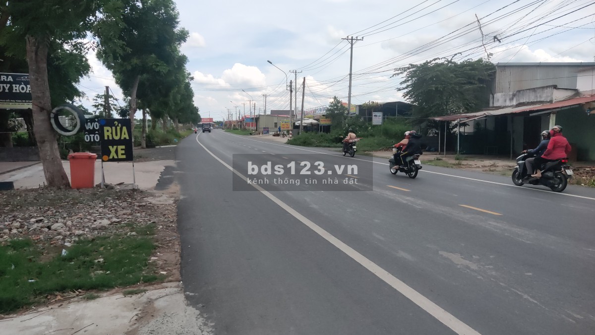 CHÍNH CHỦ BÁN: NHÀ ĐẤT 300M² MẶT TIỀN TUYẾN TRÁNH QL50 –…