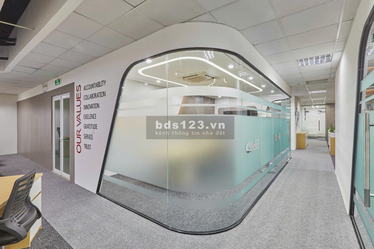Bán 537m2 sàn văn phòng Mỹ Đình Plaza 2 full nội thất đẹp