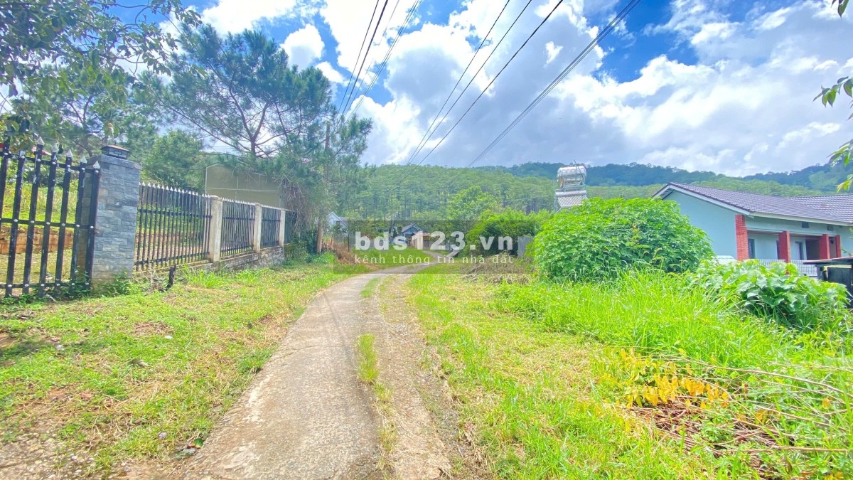 Bán hơn 4 sào gần giáp resot đôi dép hiệp an - ven đà lạt