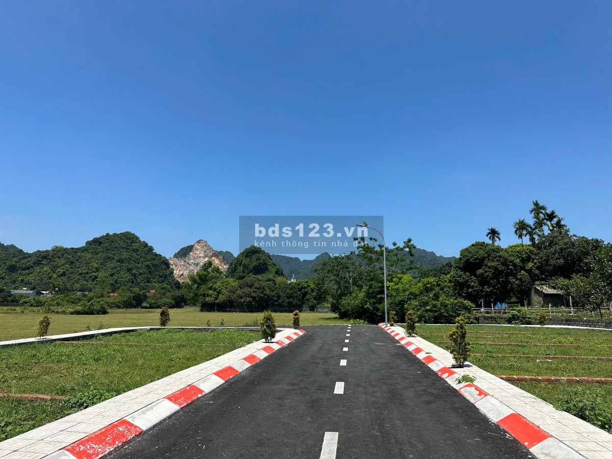 TÀI CHÍNH 400 TRIỆU, ĐẤT SÁT 2 RESORT LỚN TẠI LẠC THUỶ