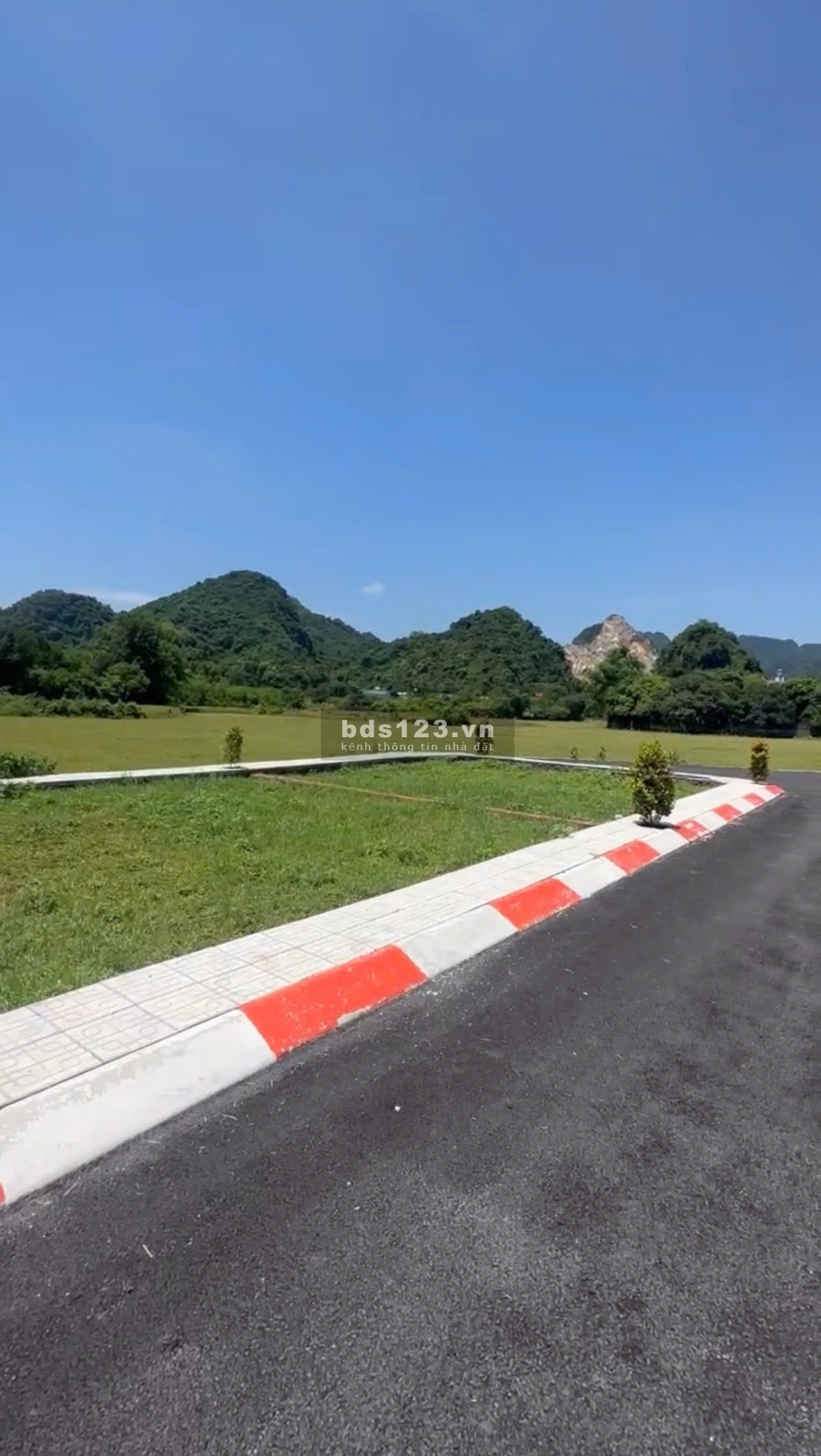 TÀI CHÍNH 400 TRIỆU, ĐẤT SÁT 2 RESORT LỚN TẠI LẠC THUỶ