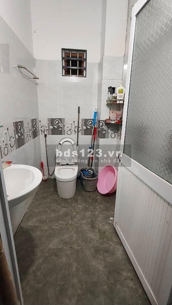 Bán Nhà C4 HXH Linh Xuân - Đang Cho Thuê 7 Triệu/Tháng. Giá 4.2 Tỷ