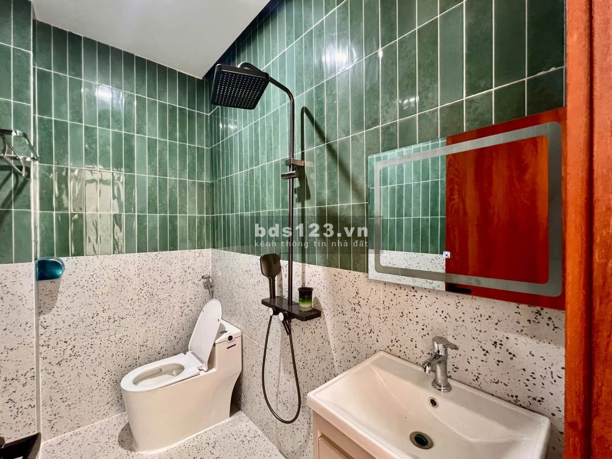 Nhà Mới Full Nội Thất 222m² Cạnh Đà Lạt, Đường 8m Xe Hơi…