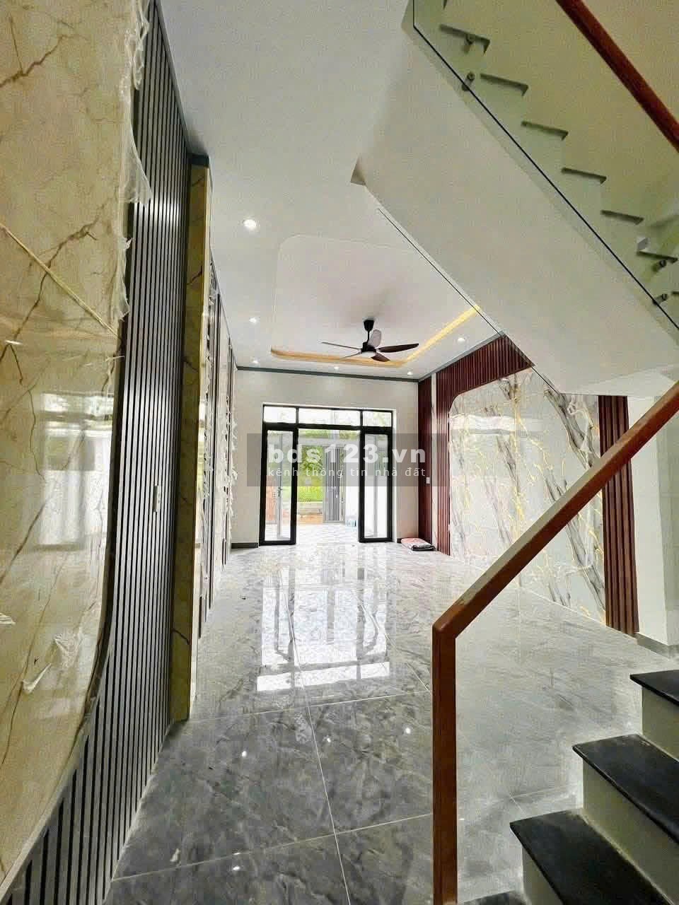 2 CĂN NHÀ NGAY KHU TÁI ĐỊNH CƯ ÔNG BÌNH – GIÁ CHỈ 2TỶ630