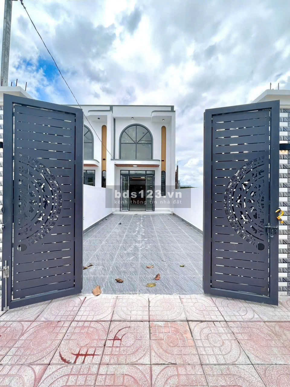 Bán Nhà 1 trệt 1 lửng – SÂN 7M, DÀI 27M