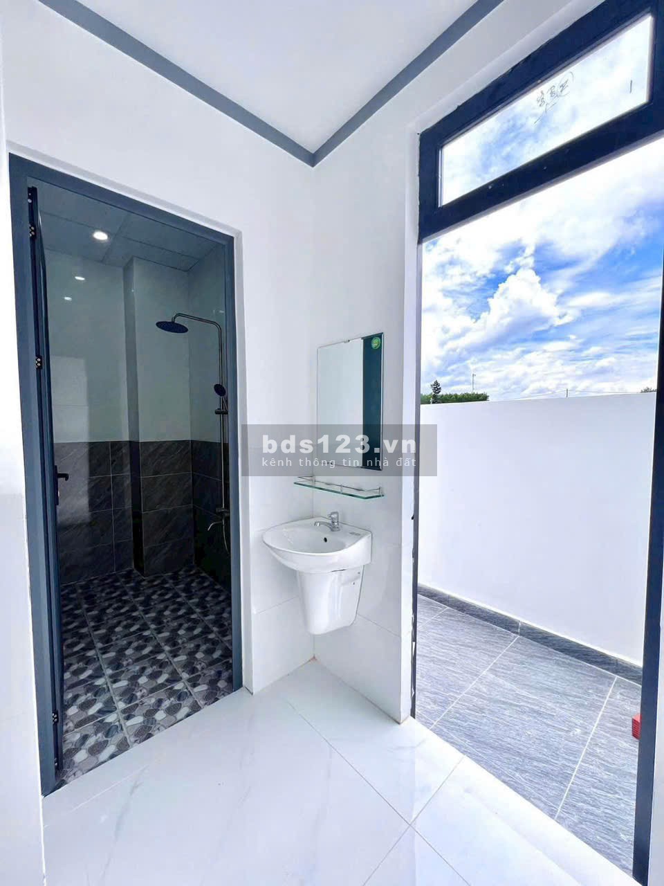 Bán Nhà 1 trệt 1 lửng – SÂN 7M, DÀI 27M