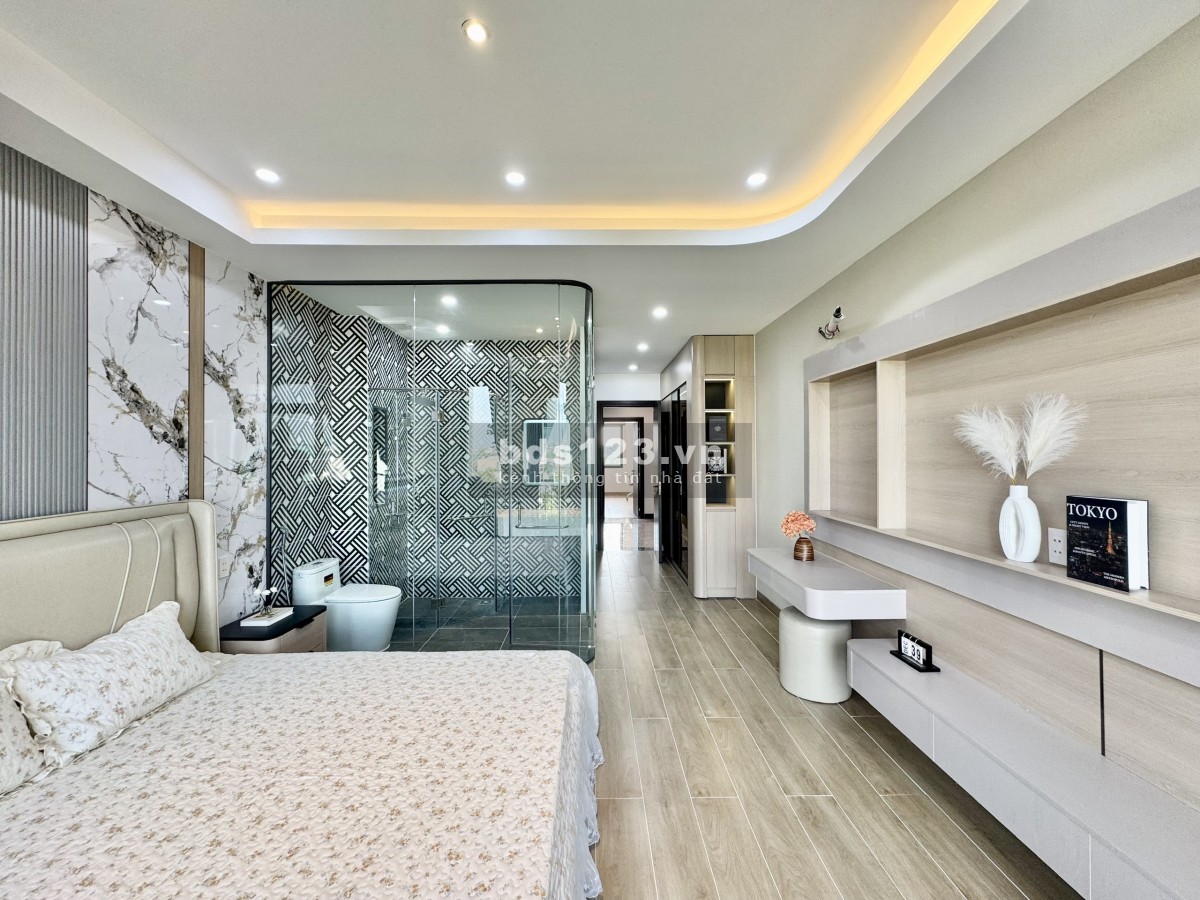 Bán nhà Smart Home thang máy 6 tầng, Thạnh Lộc 29, An Phú Đông,…