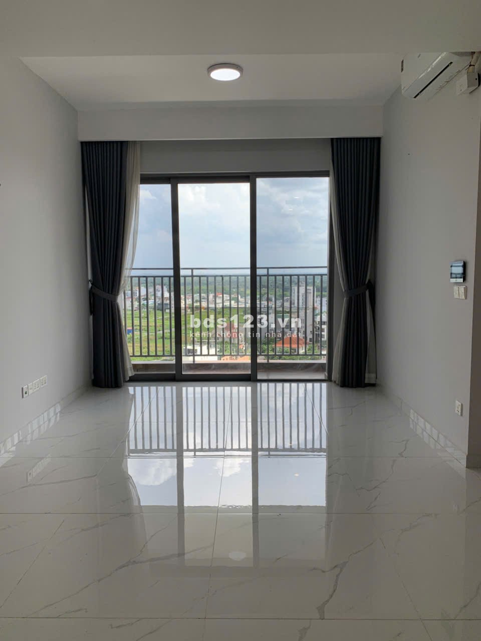 79m2 hoàn thiện cơ bản - Giá 5.9 tỷ all in - 2PN2WC Celesta Rise