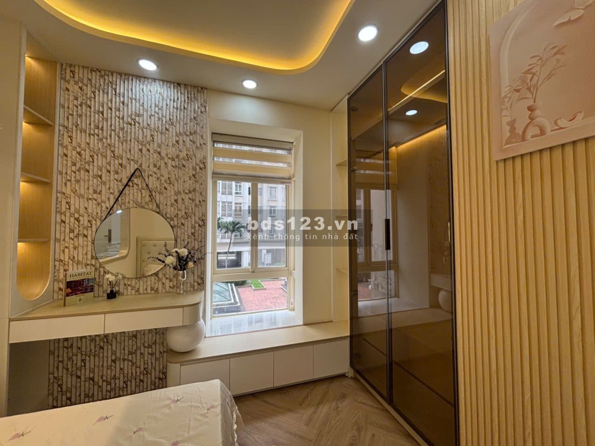 Căn hộ 72m2 thiết kế mới hoàn toàn cần bán