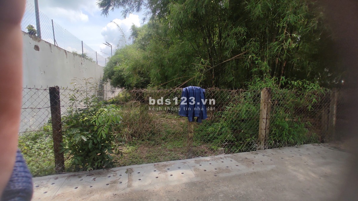 Bán lô đất nhánh ĐX-088 tại Phú An, 2,1 tỷ, 248 m2, thổ cư 60m