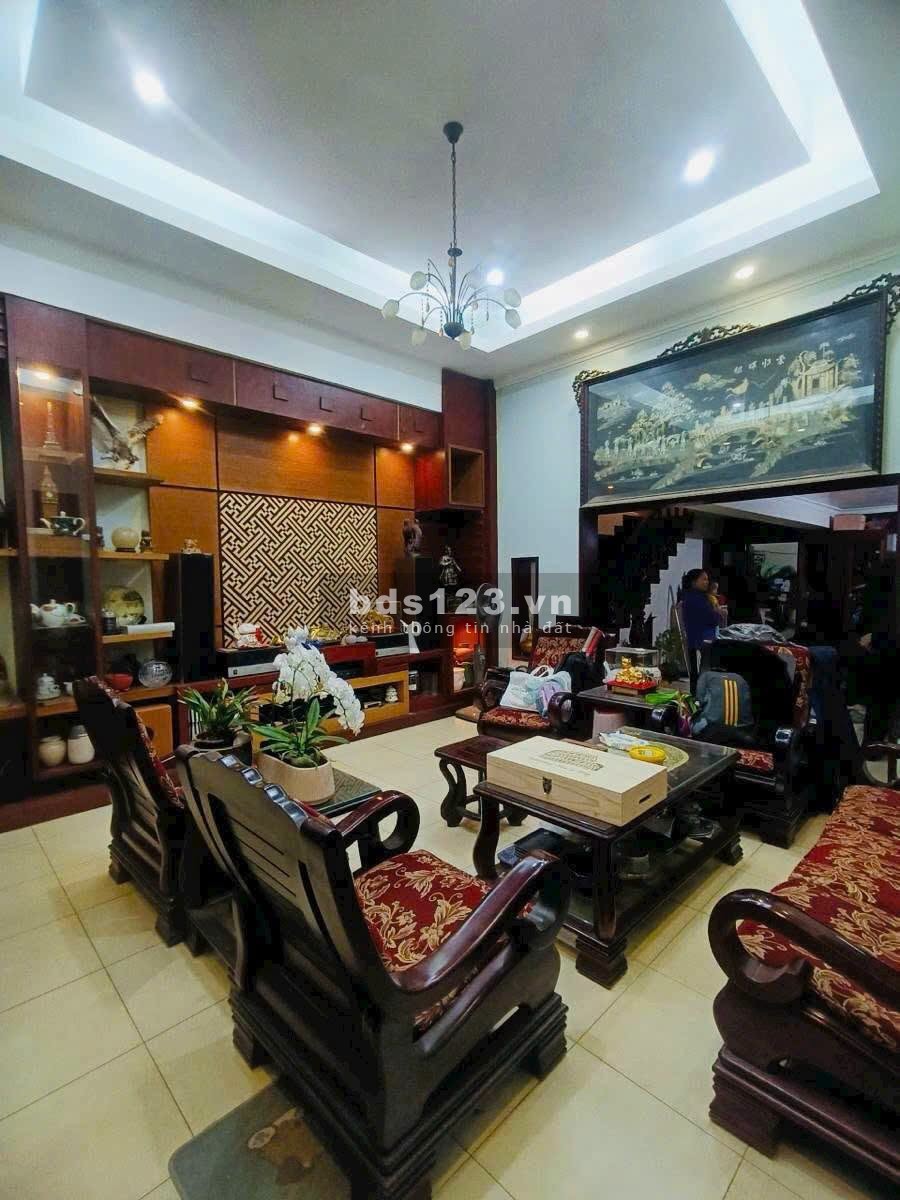 Bán Nhà Phân Lô Phố Lê Trọng Tấn-Thanh Xuân 45m 5 tầng, Ngõ…