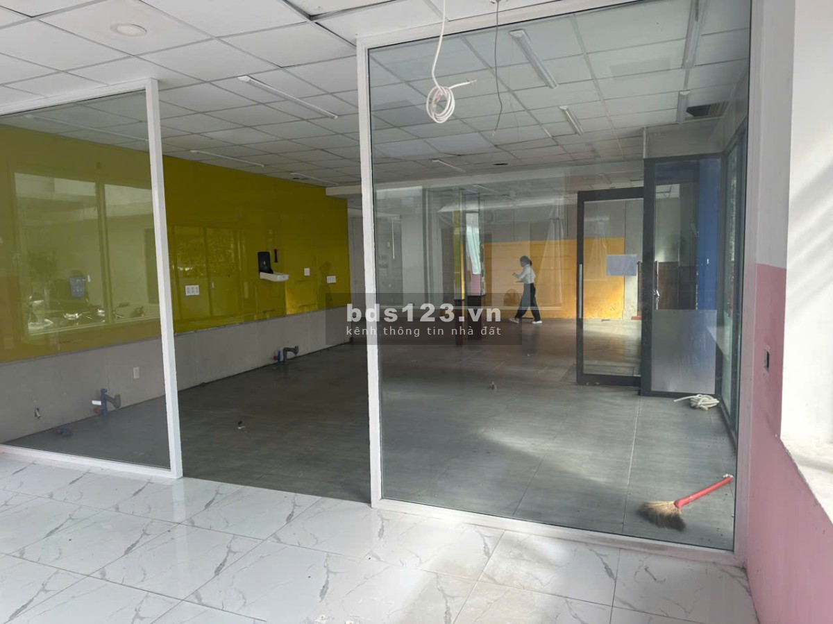 CHO THUÊ MẶT BẰNG KINH DOANH VỊ TRÍ GÓC ĐẮC ĐỊA – 145M²…