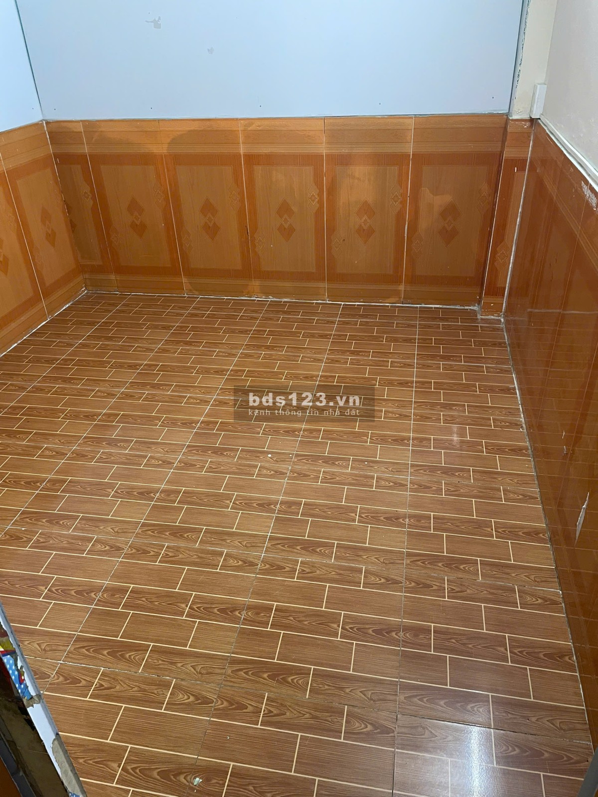 CHÍNH CHỦ CHO THUÊ NHÀ NGUYÊN CĂN TRONG HẺM MIỄN TRUNG GIAN