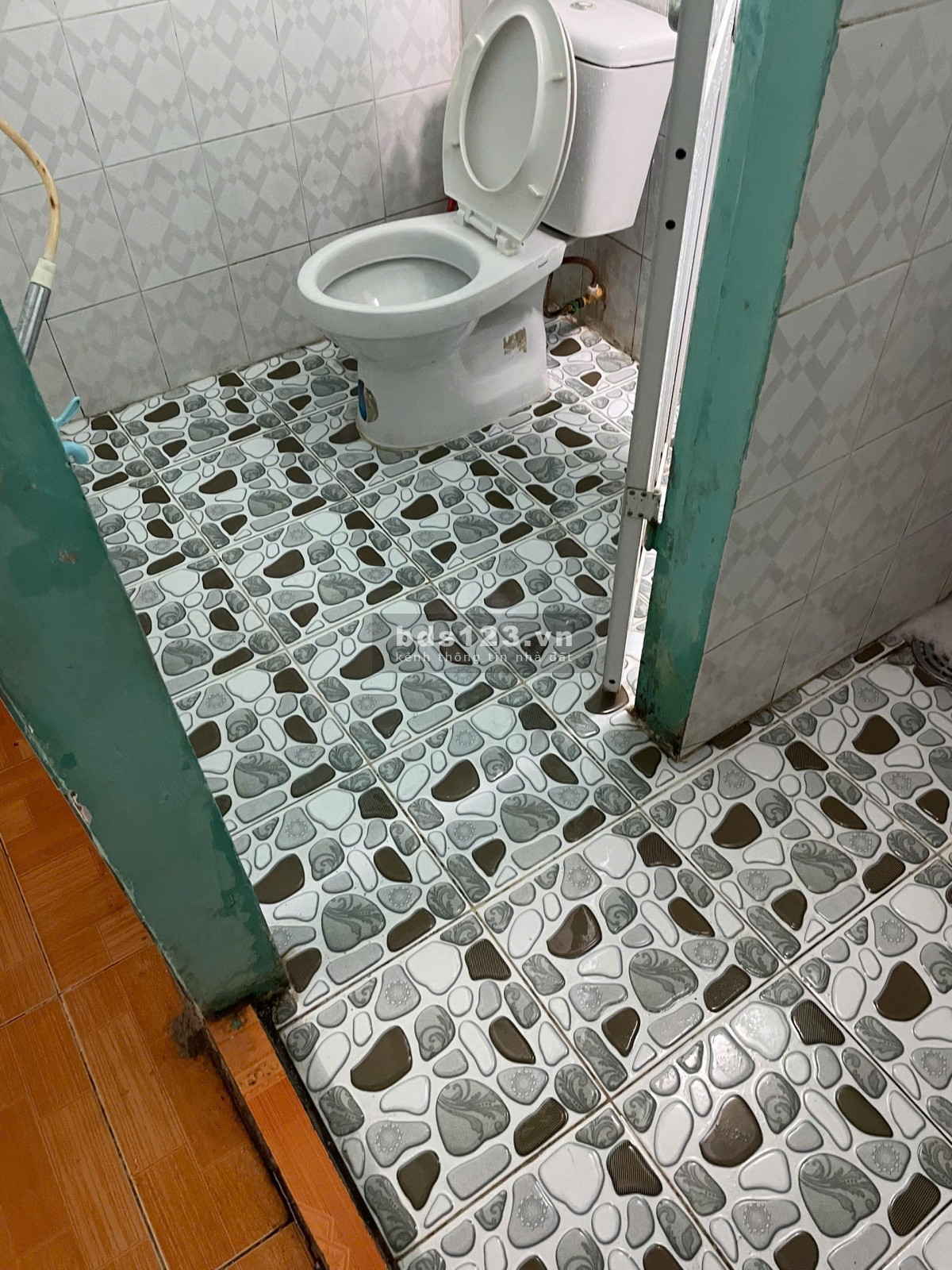 CHÍNH CHỦ CHO THUÊ NHÀ NGUYÊN CĂN TRONG HẺM MIỄN TRUNG GIAN