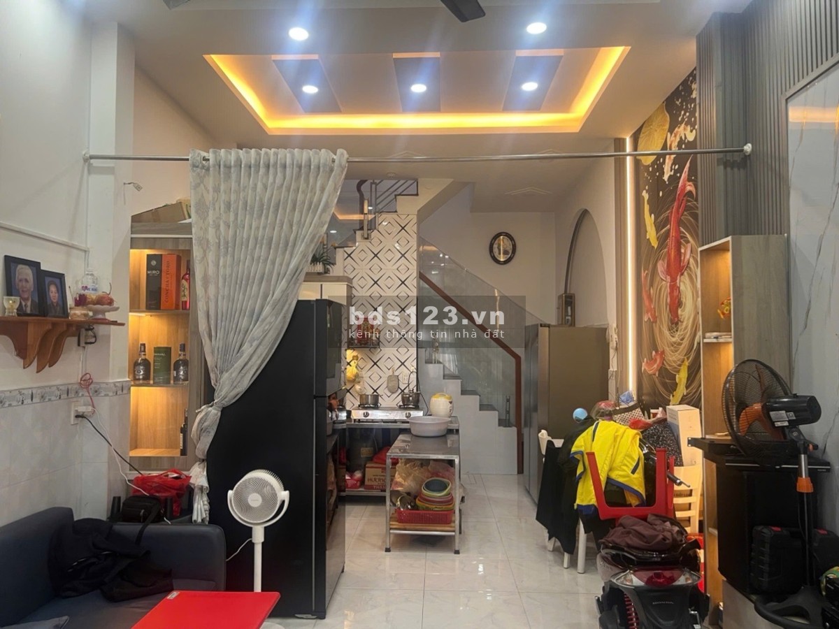 Nhà Đẹp Vào Ở Ngay-Lê Văn Quới-Sát Bên Tân Phú-Ngã Tư 4 Xã