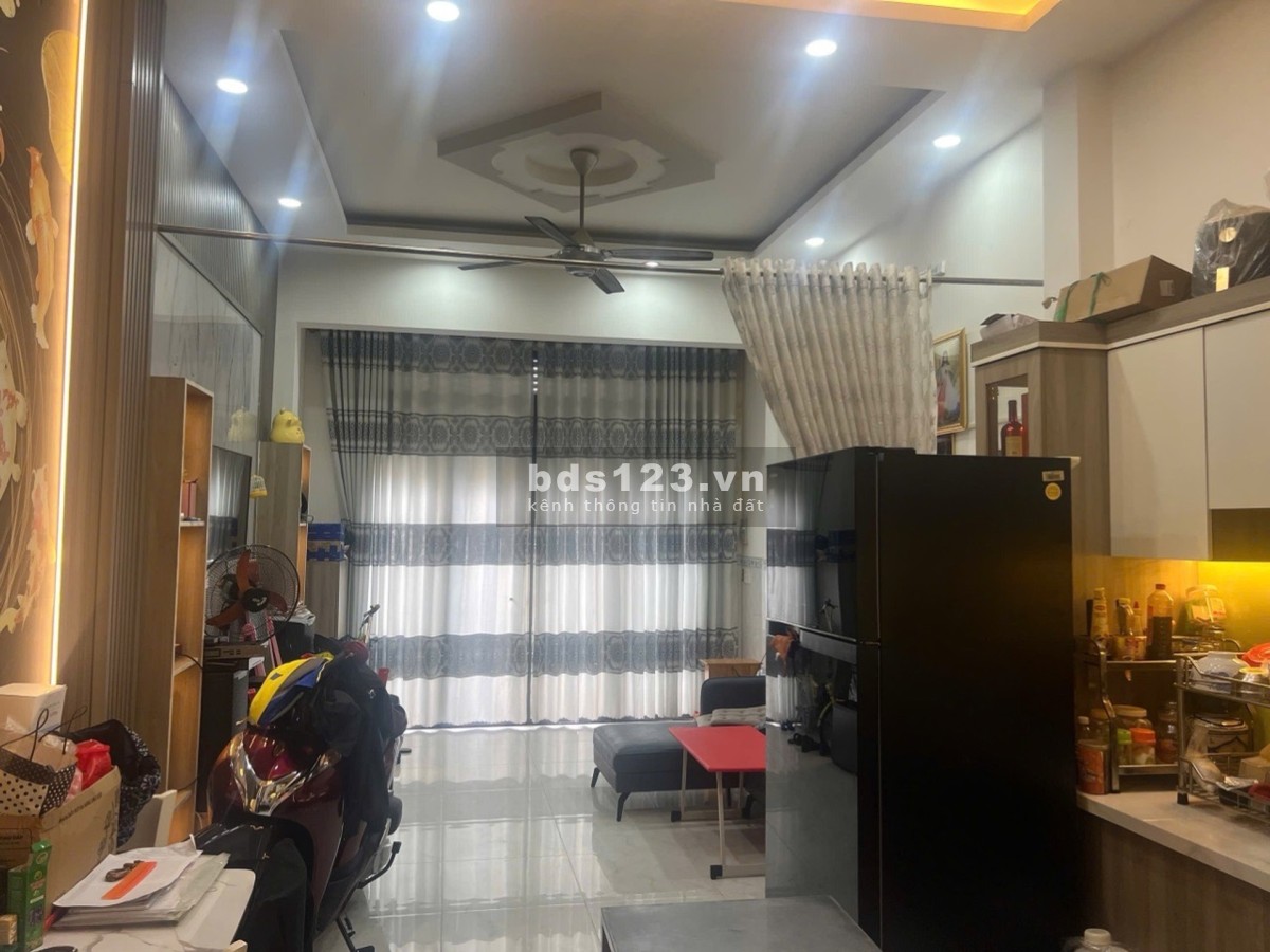 Nhà Đẹp Vào Ở Ngay-Lê Văn Quới-Sát Bên Tân Phú-Ngã Tư 4 Xã
