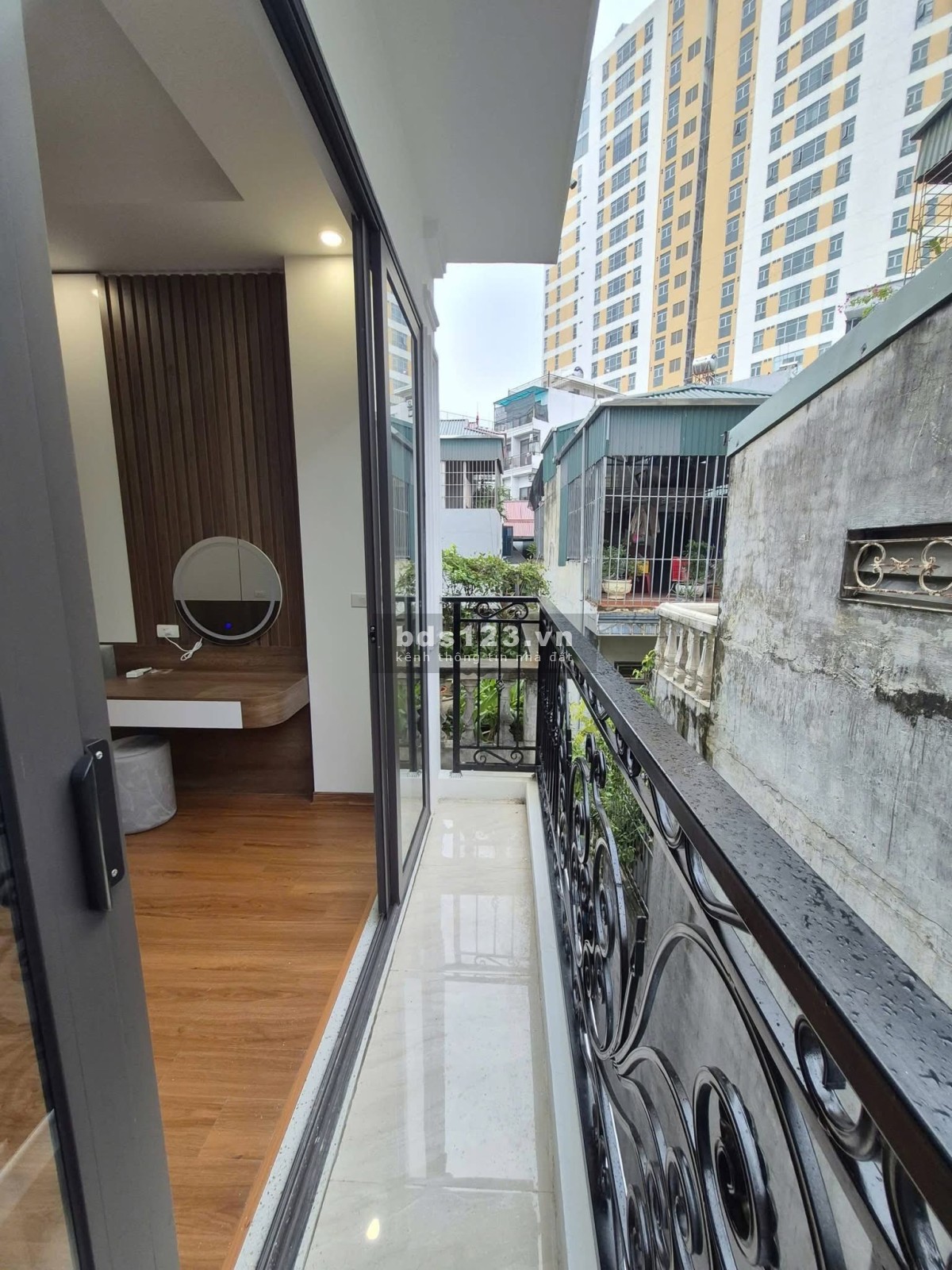 LẠC LONG QUÂN – TÂY HỒ | 6 TẦNG THANG MÁY – NHÀ MỚI ĐẸP…
