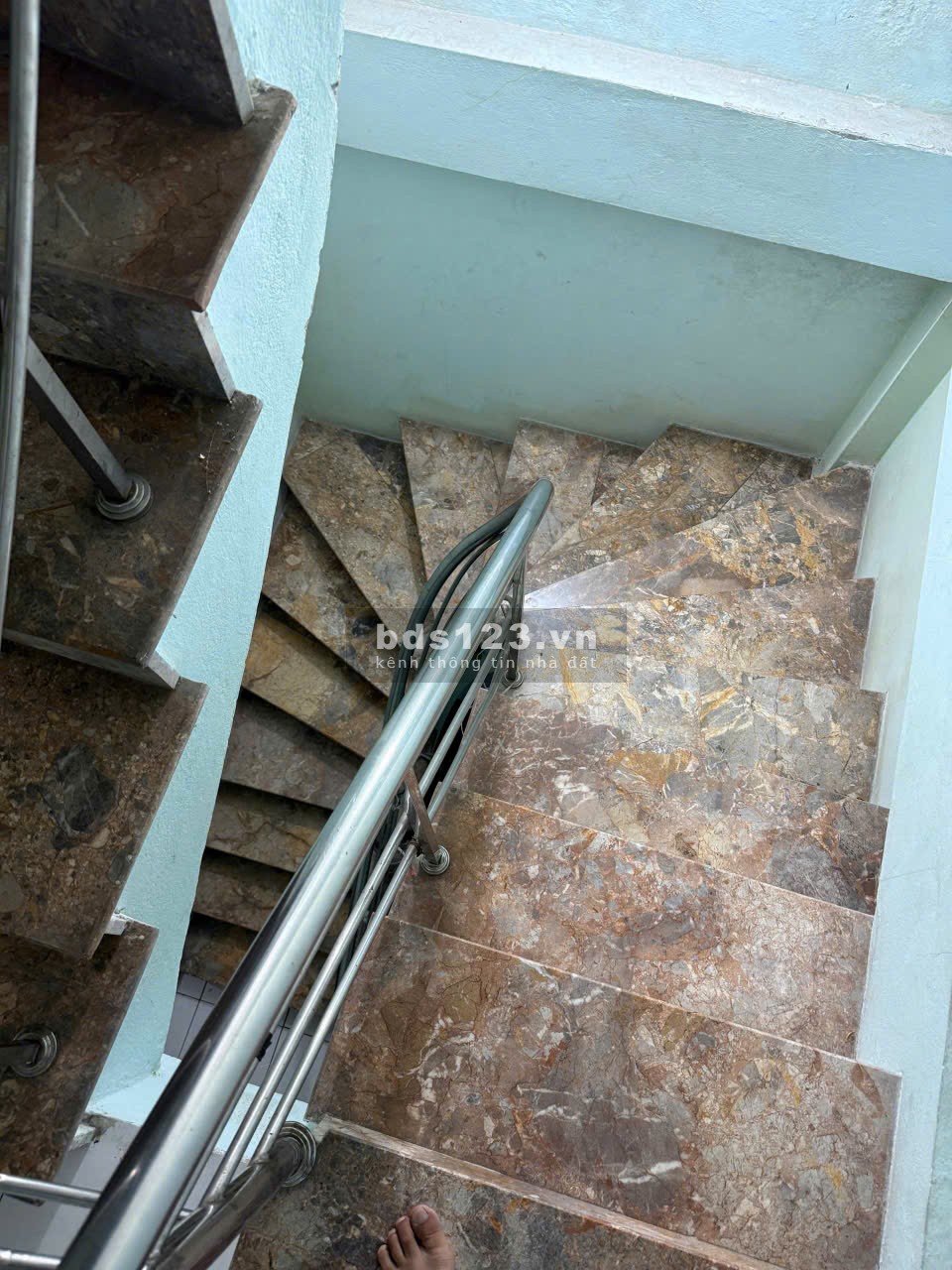 Cho thuê nhà phố Trần Khát Chân 2 ngủ, full đồ giá 8tr/tháng