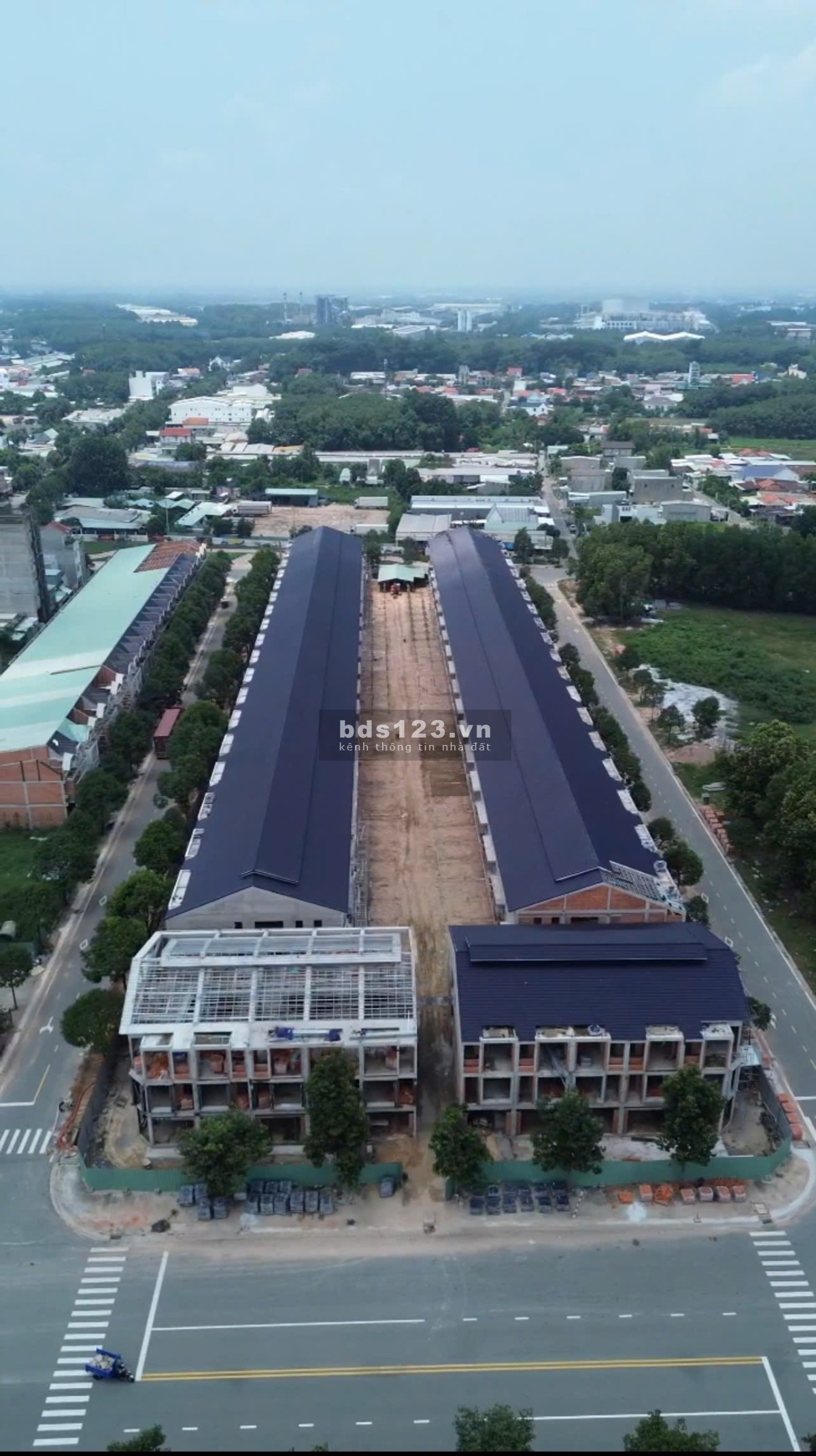 SHOPHOUSE MẶT TIỀN TRUNG TÂM BÌNH DƯƠNG - SẴN SÀNG KINH DOANH -…
