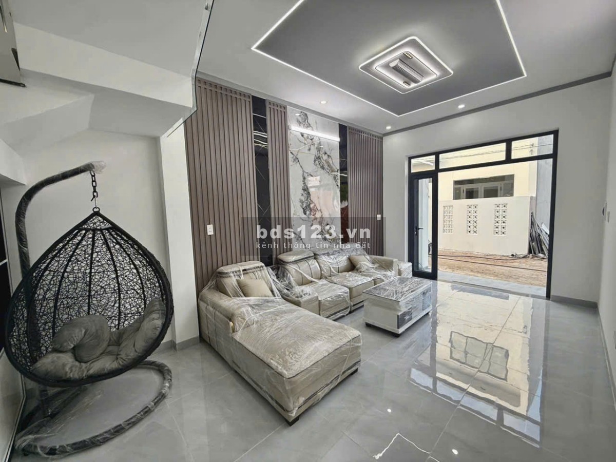 Nhà biệt thự Mini 7x15m, ngay trung tâm Tân Triều, Đồng Nai