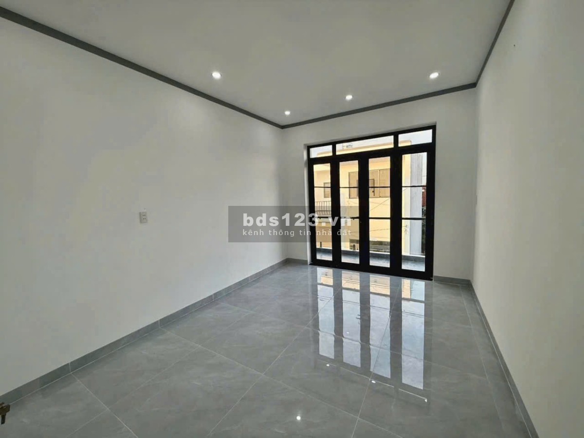 Nhà biệt thự Mini 7x15m, ngay trung tâm Tân Triều, Đồng Nai