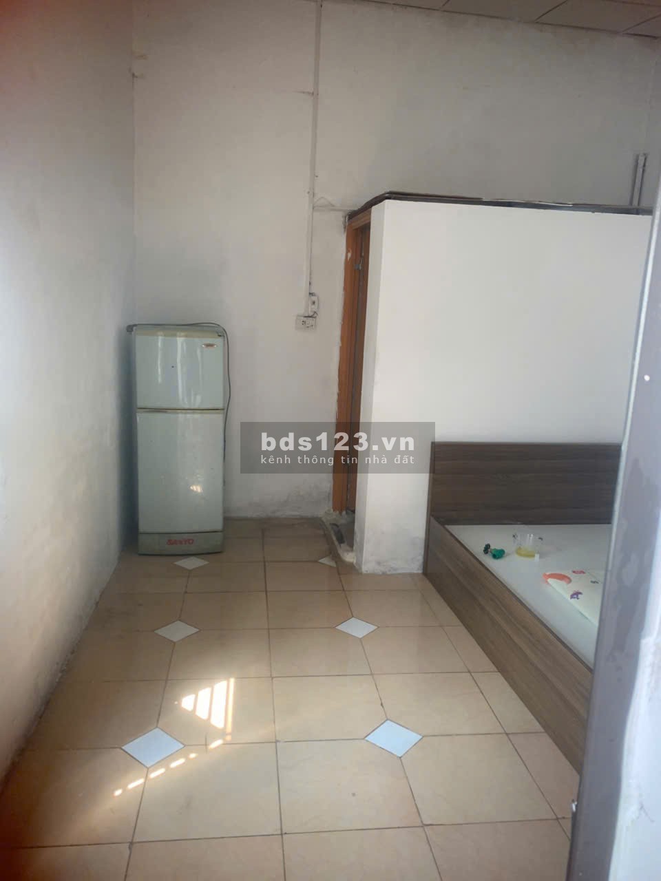 CHO THUÊ PHÒNG TRỌ CHÍNH CHỦ GẦN ĐẠI HỌC CÔNG NGHIỆP HÀ NỘI - nội thất cơ bản- ảnh thực hiện tại