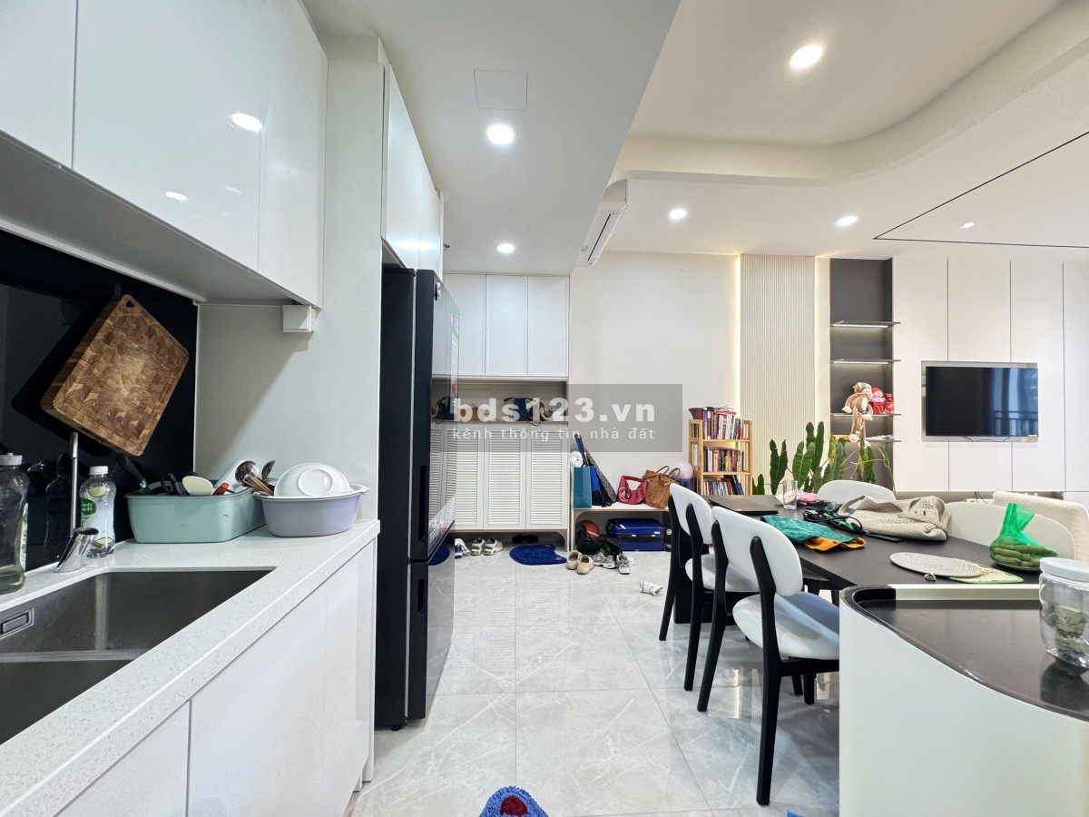 80m2 - Giá 6.15 tỷ All in - 2PN2WC full nội thất Celesta Rise
