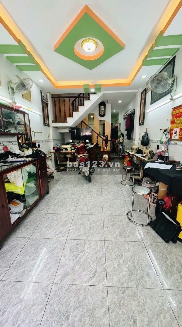 Nhà Bình Tân 48m2, Bình Trị Đông, cạnh chợ, sát Tên Lửa -…