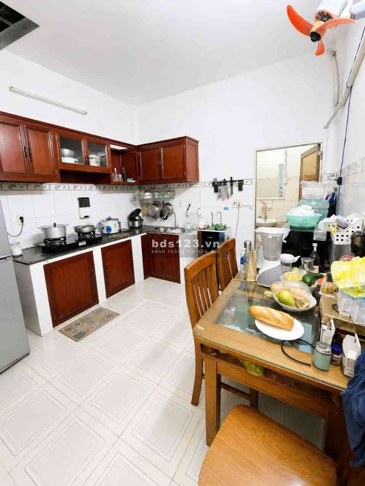 Bán Nhà Đường Lê Văn Quới Bình Tân - 60m2, Hẻm Xe Hơi Tới Nhà