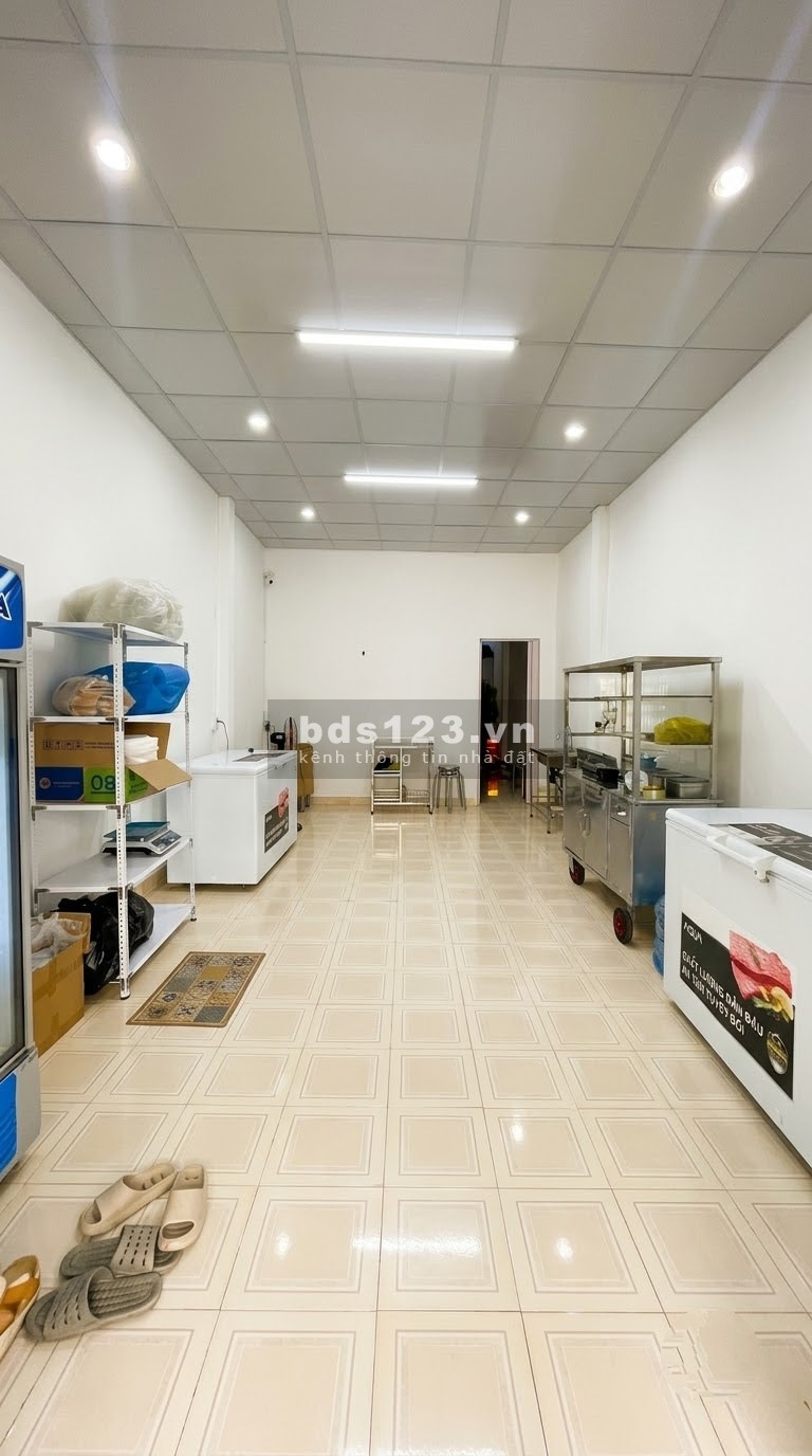 Bán Nhà Đường Lê Văn Quới Bình Tân - 60m2, Hẻm Xe Hơi Tới Nhà