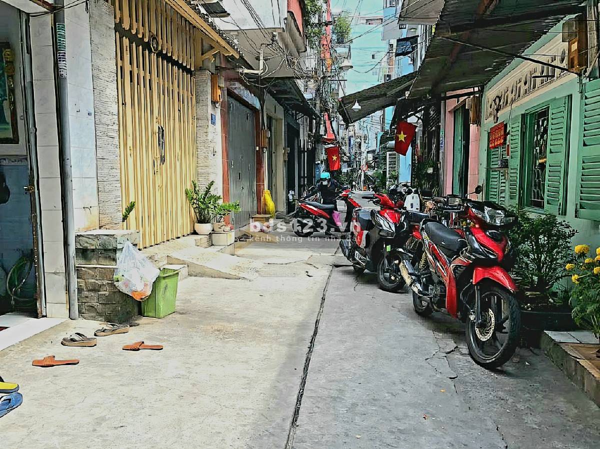 M1020_TÌM ĐÂU RA NHÀ Q.10 - HẺM Ô TÔ – NGANG KHỦNG 7.1M - GIÁ…
