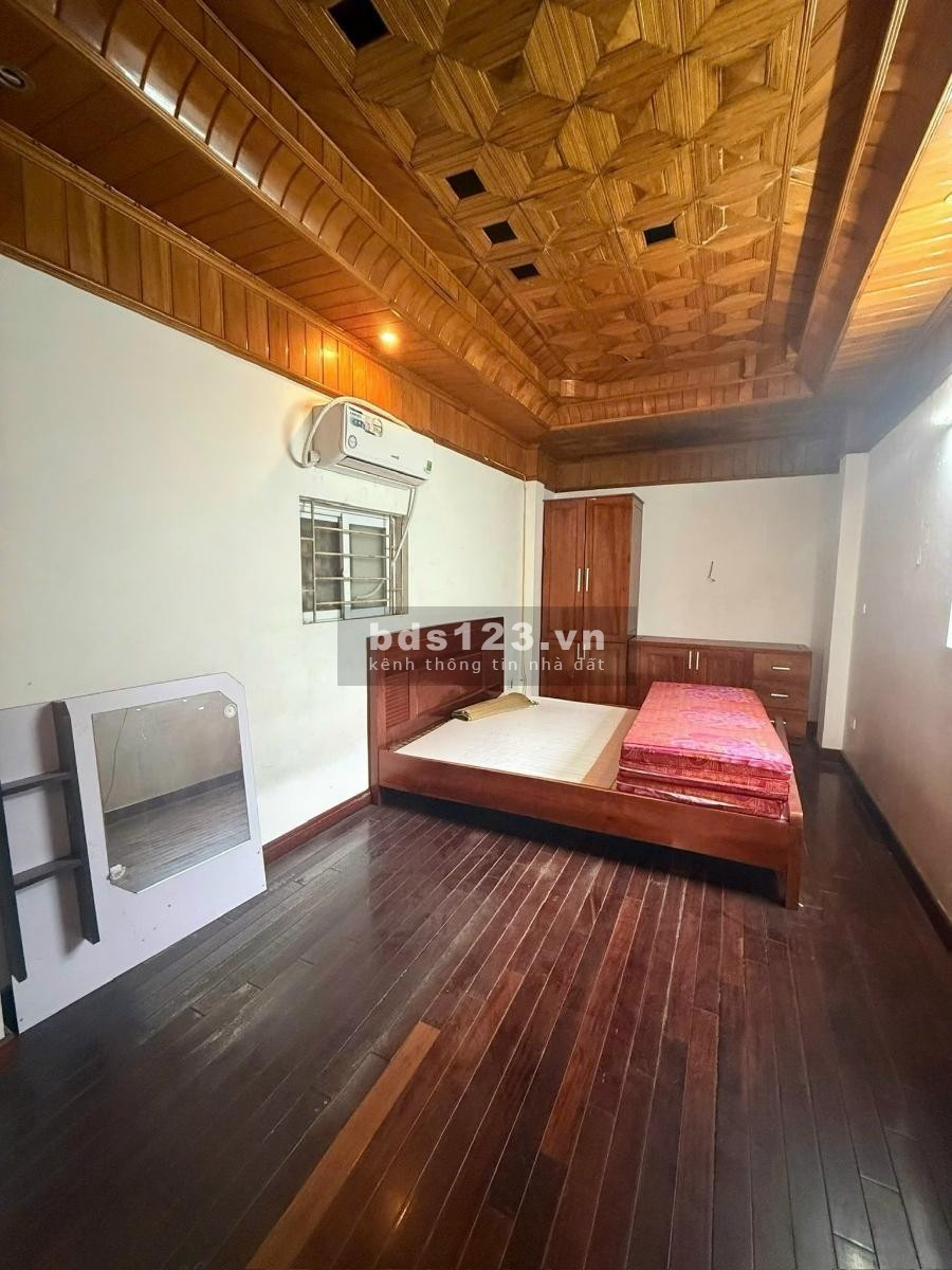  16,x TỶ – NHÀ 5 TẦNG NGÕ 360 ĐÊ LA THÀNH, Ô TÔ ĐỖ CỔNG