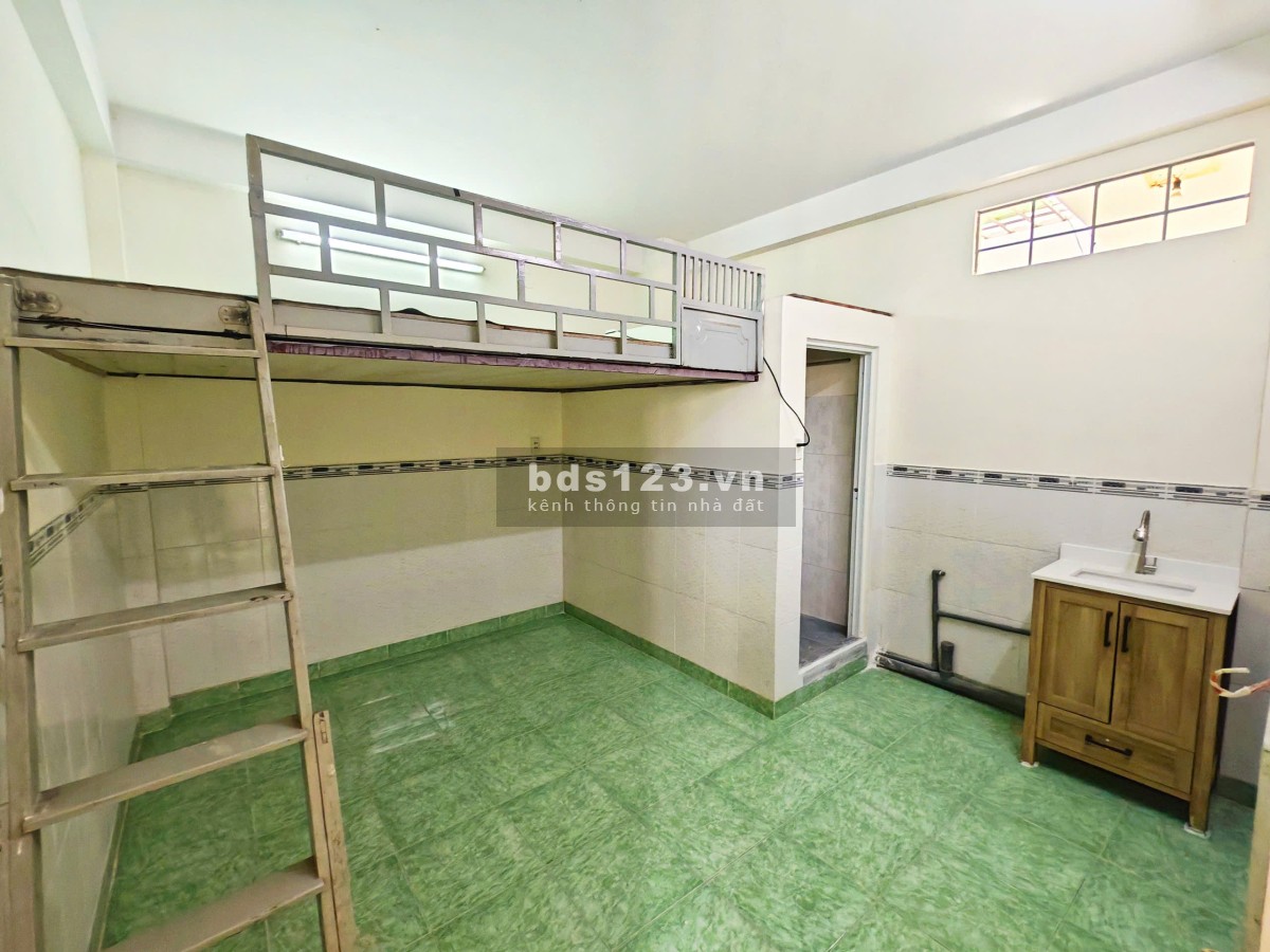 *Cho Thuê Phòng đẹp giá Rẻ Rất An ninh ngay Khu Trung Tâm Q.Tân…