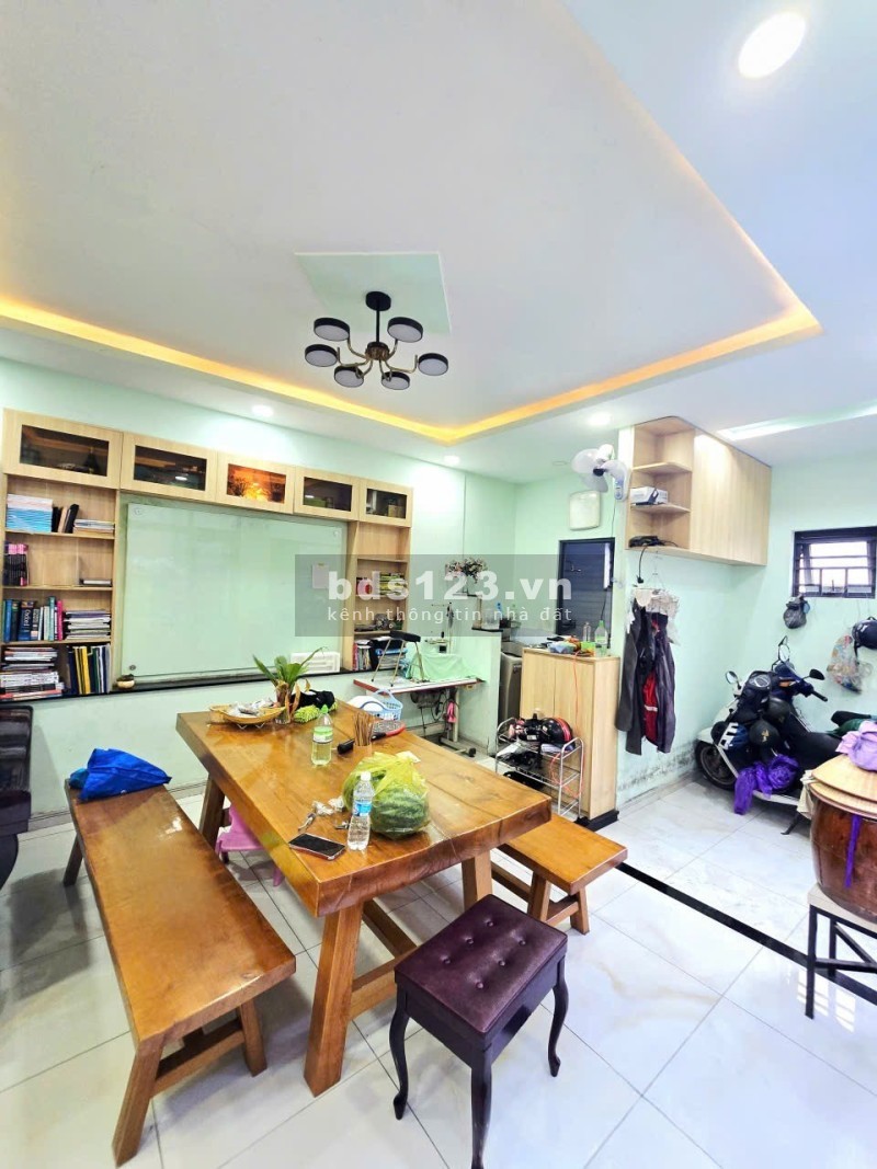 Bán Nhà 90m2 Gần Phà Cát Lái - Ngang 5,3m Nở Hậu - 2 Tầng -…