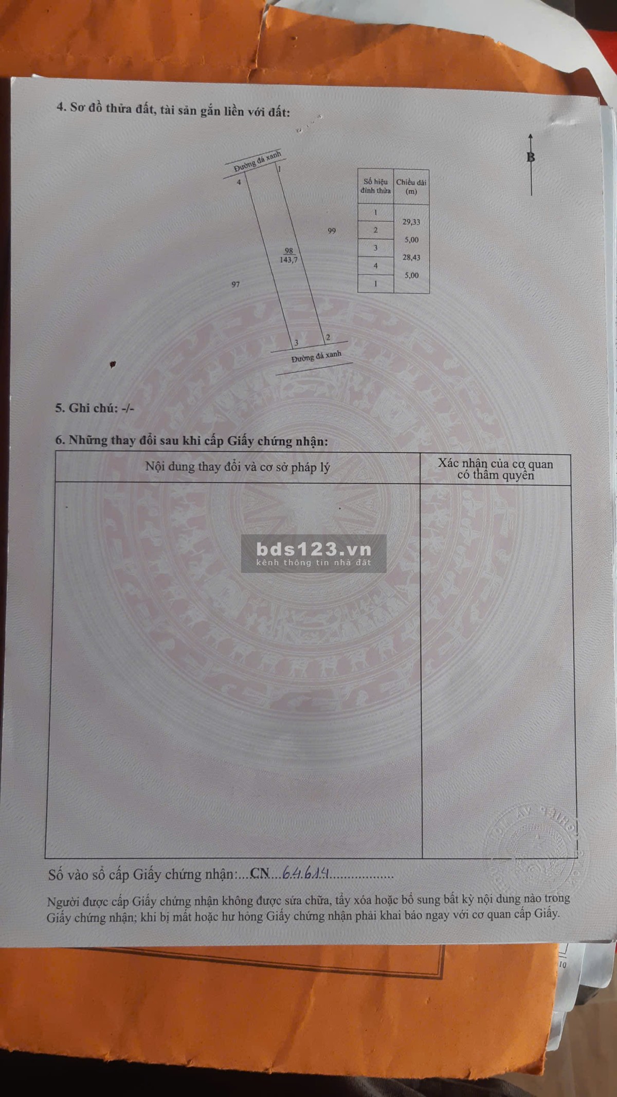 Bán đất full thổ 143,7 m2 gần đường ĐT 824, Đức Hoà Đông, Long An.