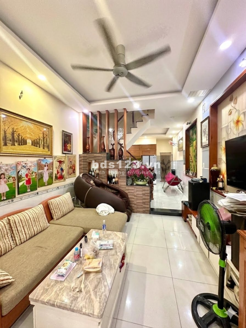 Nhà Linh Trung Thủ Đức 62m² - ÔTô Đỗ Trước Nhà - Tặng…