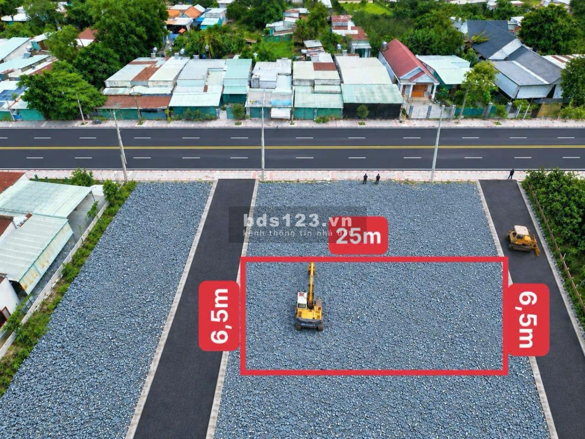 CỰC ĐẸP! LÔ ĐẤT 2 MẶT TIỀN HƯƠNG LỘ 15, NGANG 6,5 DÀI 25…